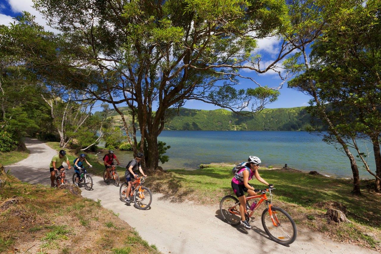 Bike Tour Sete Cidades 1 credit Futurismo Azores Adventures